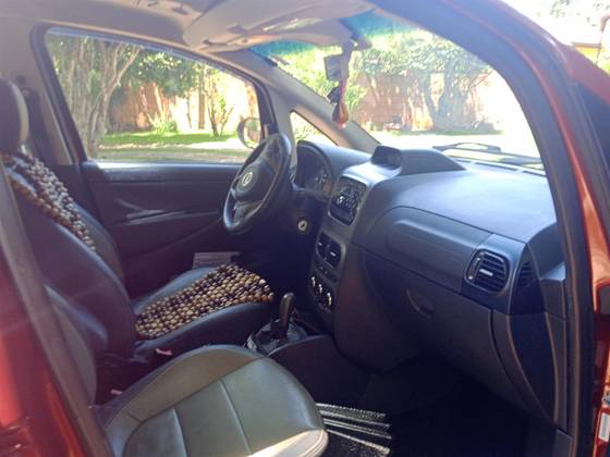 FIAT IDEA 1.8 MPI ADVENTURE 16V FLEX 4P MANUAL